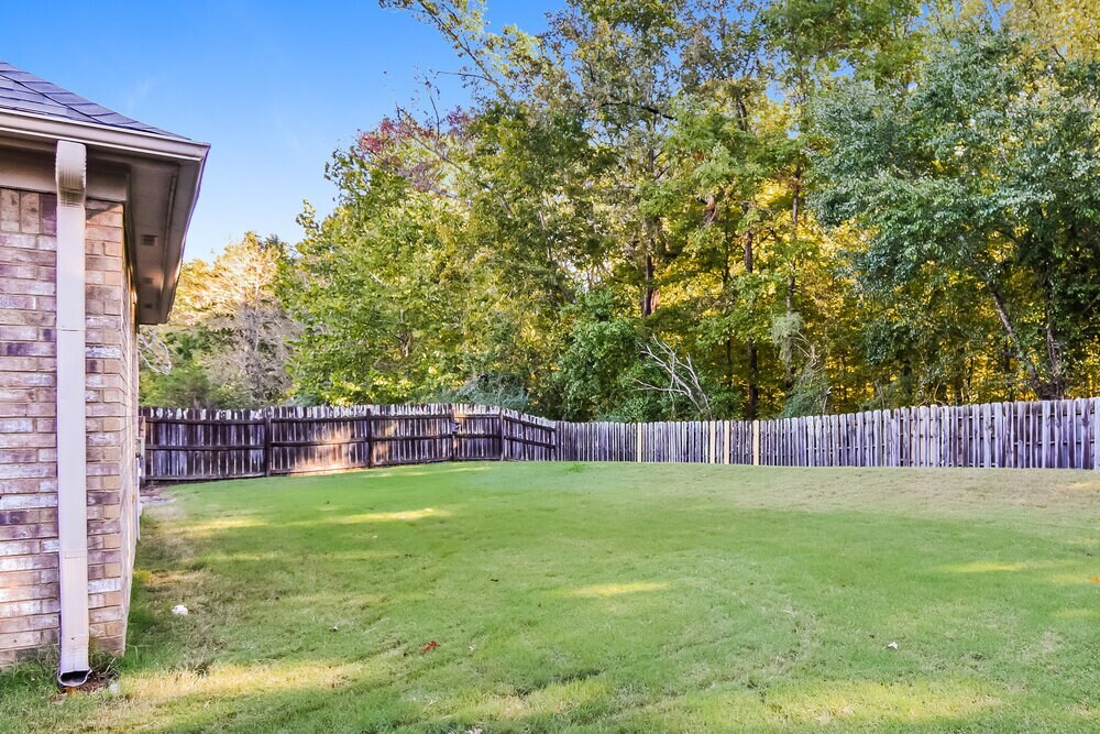 Building Photo - 4894 Shadow Cove
