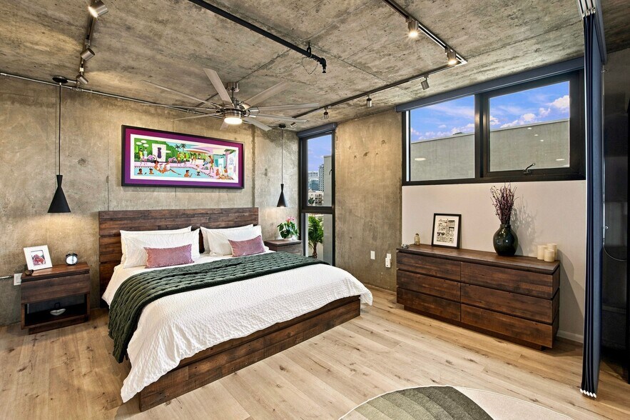 Building Photo - 1780 Kettner Blvd