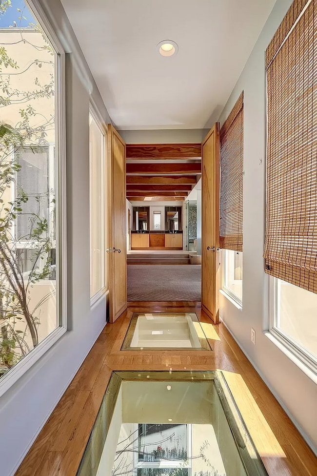 Building Photo - Stunning 4-Bedroom Home for Lease – Prime ...