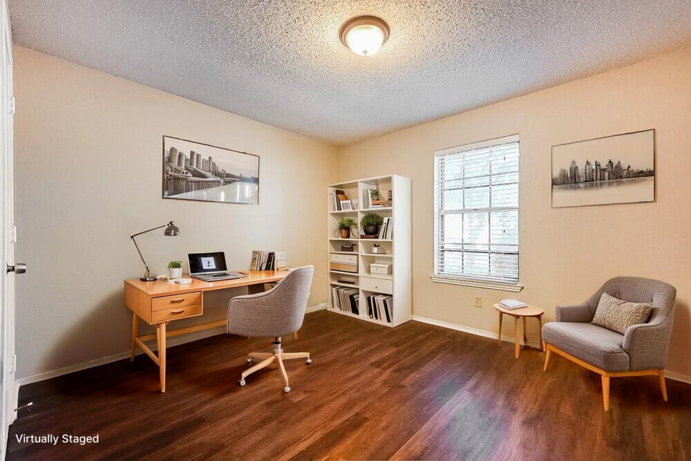 Building Photo - 6217 Cool Springs Dr