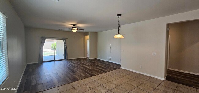 Building Photo - 10430 E Verbina Ln