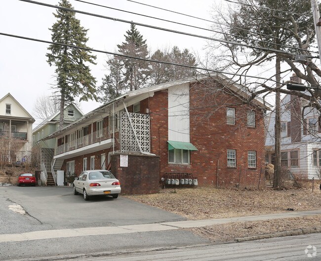 Primary Photo - Kastle Arms