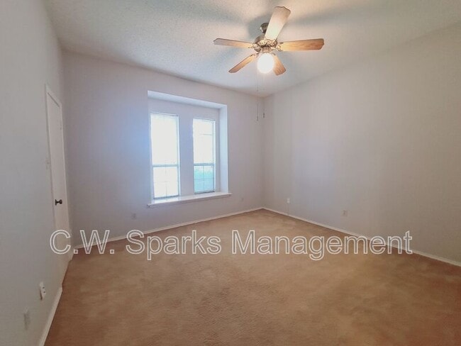 Building Photo - 3917 St Christopher Ln