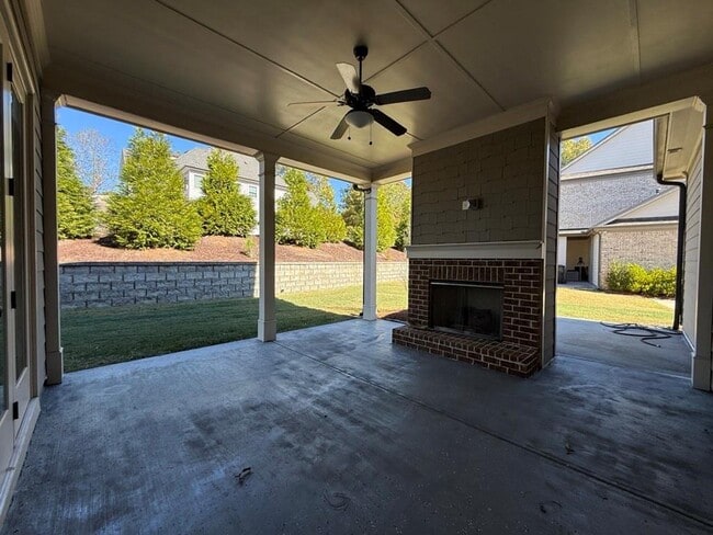 Building Photo - 535 Settles Brook Court