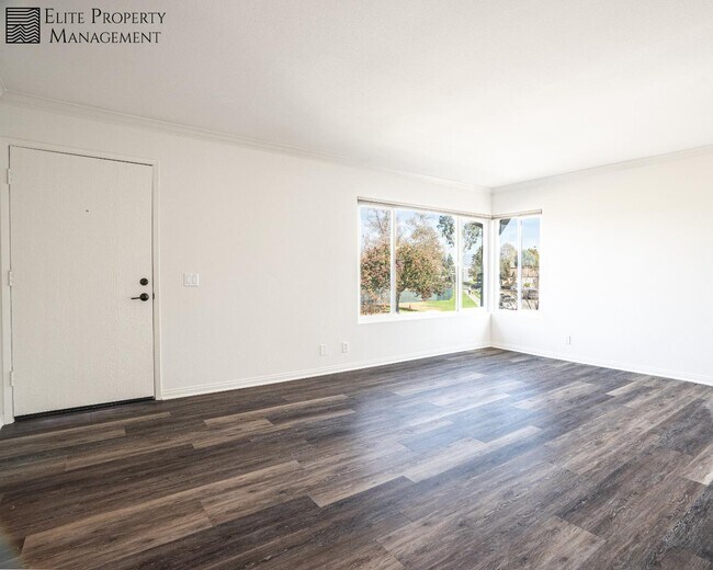 Building Photo - 21 Rockwood