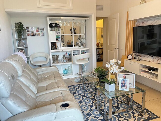 Building Photo - 27563 SW 139th Pl