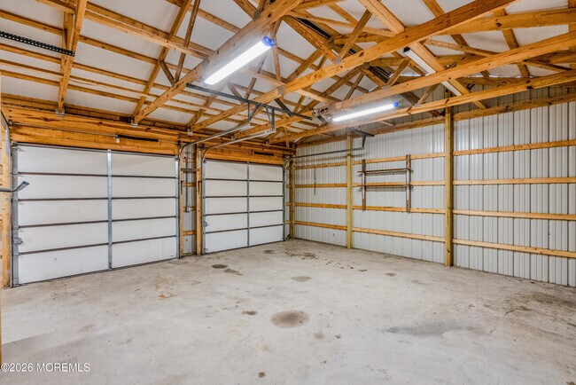 Building Photo - 26 Toms River Rd