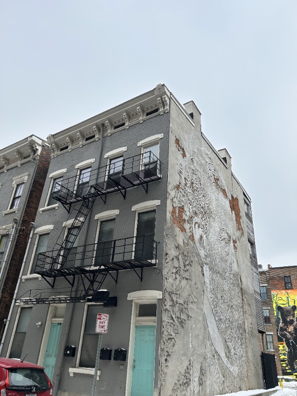 Building Photo - 1818 Logan St