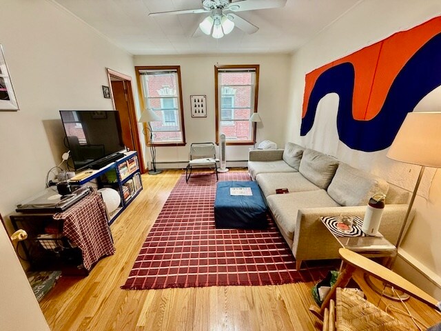 Primary Photo - 1A Unity St
