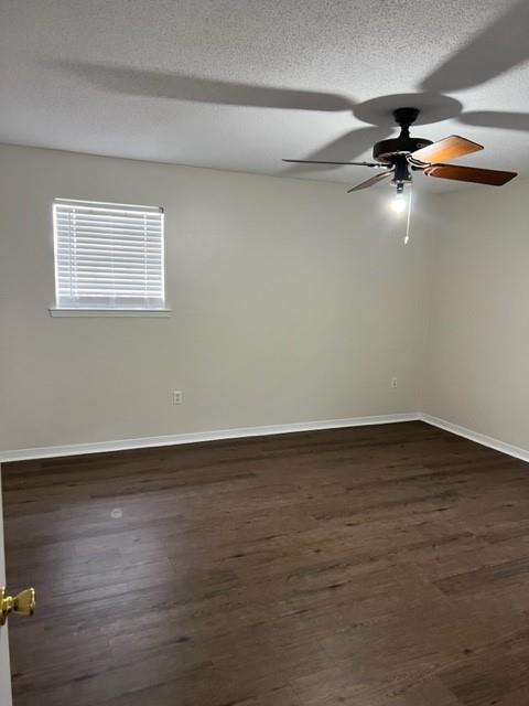 Building Photo - 5801 Creel Rd