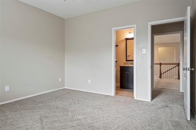 Building Photo - 2700 Timberwood Dr