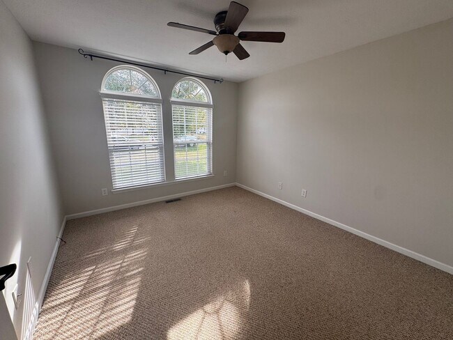 Building Photo - Detached Single Family Home In Weyers Cave