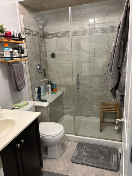 Building Photo - 165 El Camino Loop