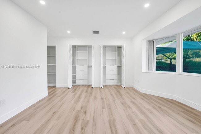 Building Photo - Southwest 103rd Street, Miami, FL 33176 - ...