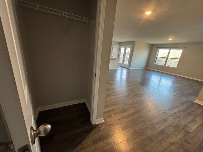 Building Photo - Make This Your HOME with a FENCED YARD