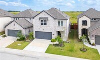 Building Photo - 2807 Woodland Ct