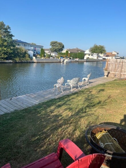 Building Photo - 15 Lyndale Ct