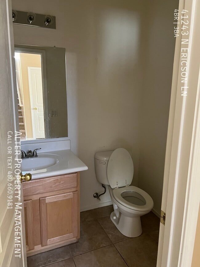 Building Photo - 41243 N Ericson Ln