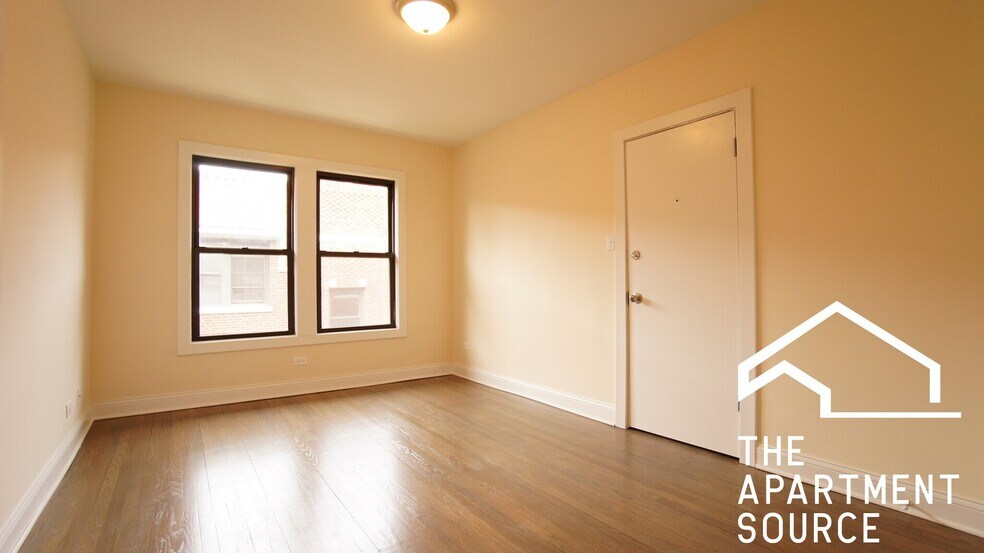 Building Photo - 2645 N Spaulding Ave