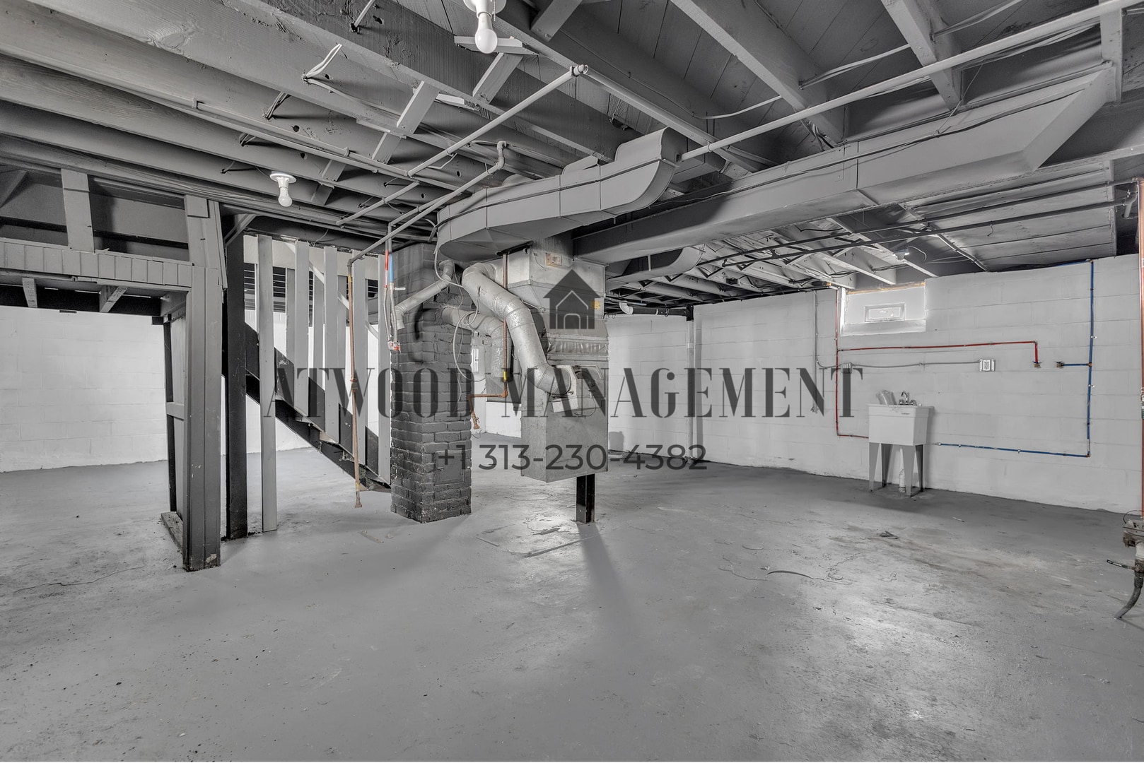 Building Photo - This beautifully updated 3-bedroom, 1-bath single-family home is ready for move-in!