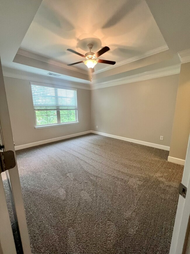 Building Photo - 5541 Prada Dr