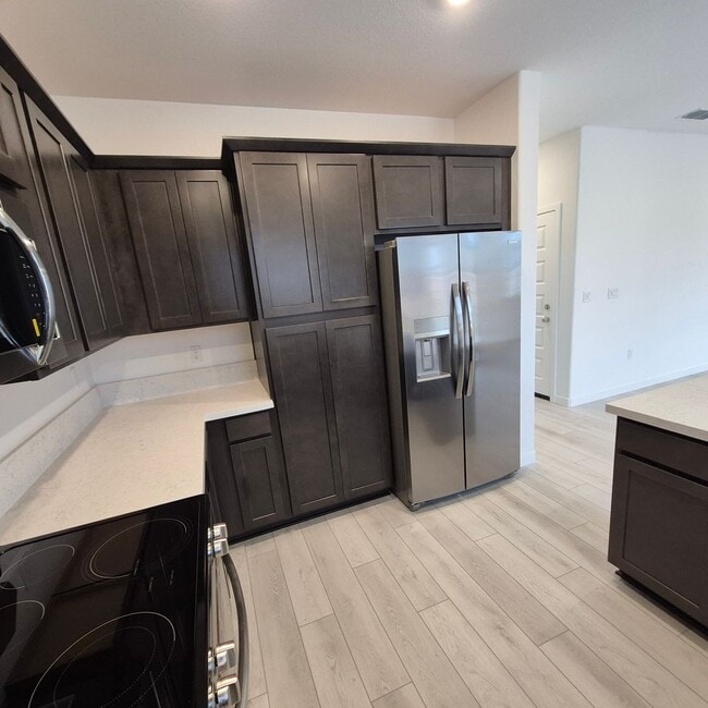 Building Photo - Brand New 4 Bedroom Home in Lennar's Cyan Community