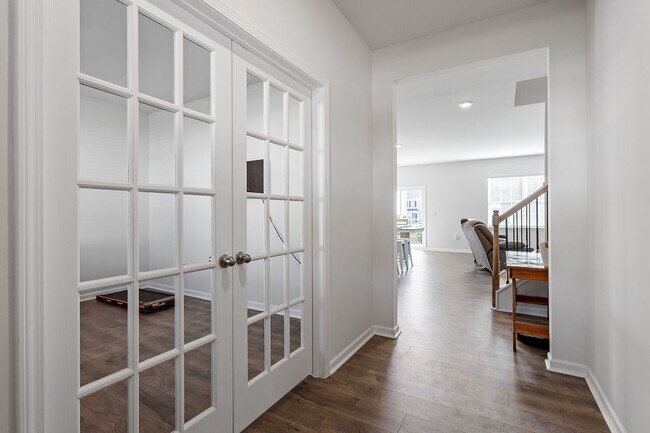 Building Photo - Spacious 5 BR for Rent in Wendall-Availabl...