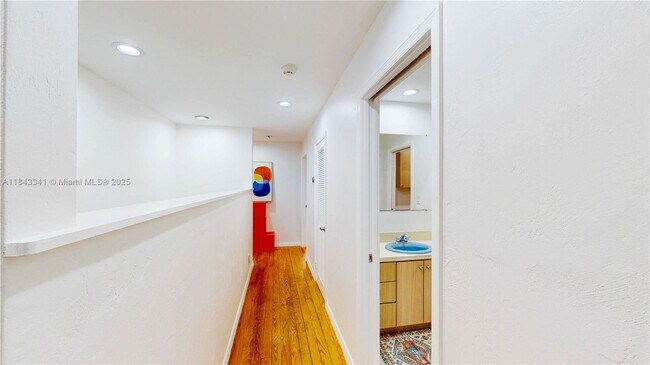 Building Photo - 24545 SW 192nd Ave