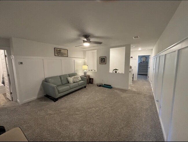 Building Photo - 58 Sandhill Ct