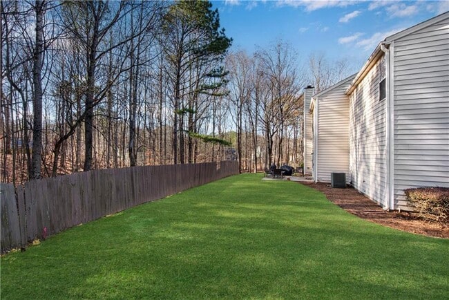 Building Photo - 10005 Lauren Hall Ct