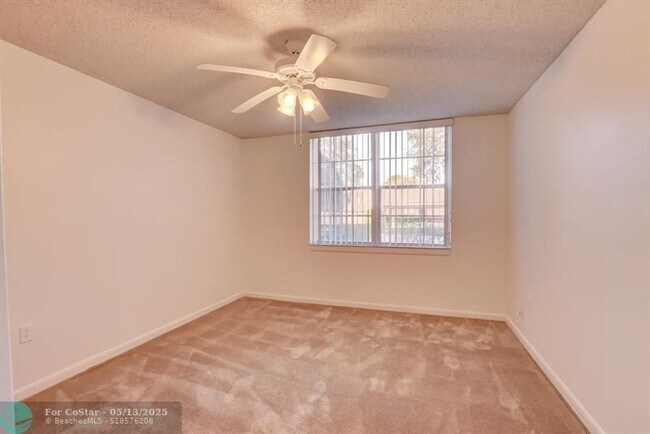 Building Photo - 3153 Clint Moore Rd