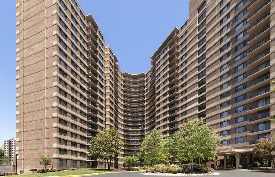 The Warwick Apartments 1131 University Blvd W Silver Spring MD 20902   The Warwick Apartments Silver Spring Md Primary Photo 