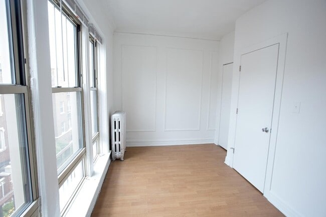 Floorplan - 5034-5046 S. Woodlawn Avenue