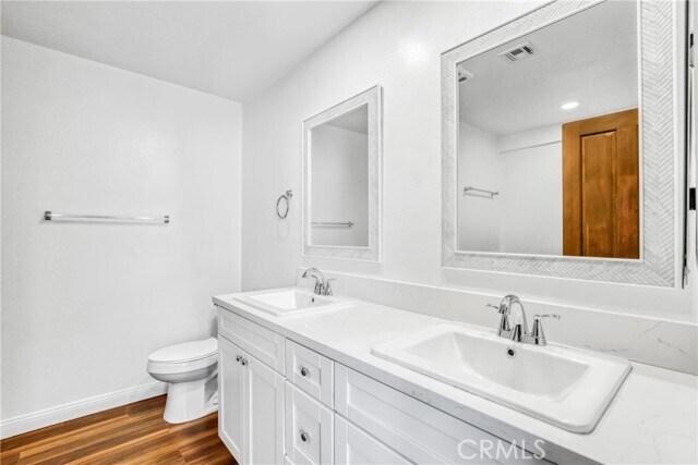 Building Photo - 19101 Kingsbury St