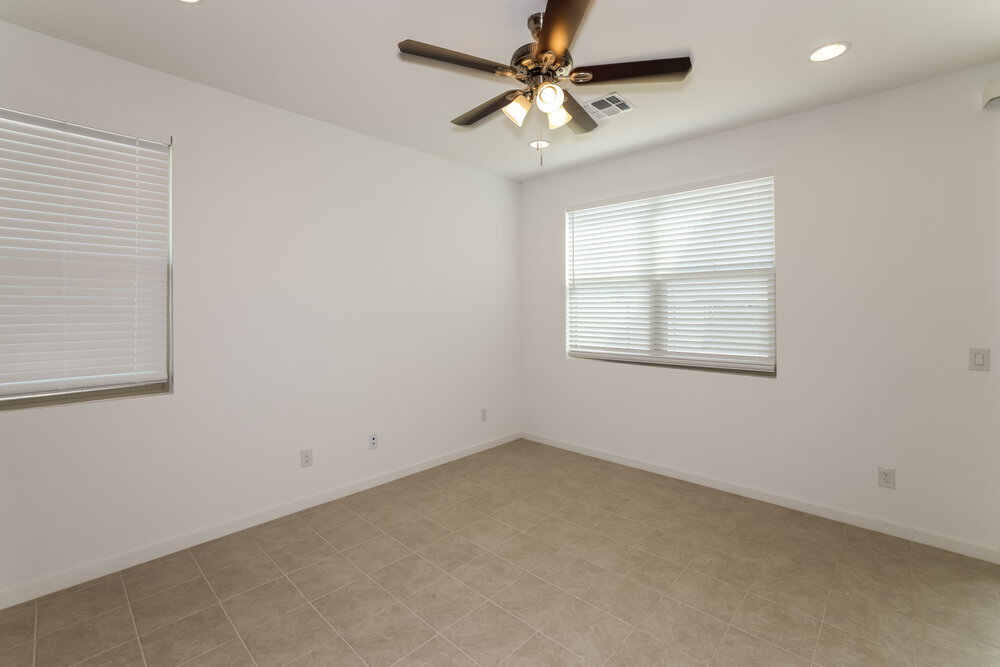 Building Photo - 4417 S 110th Ave