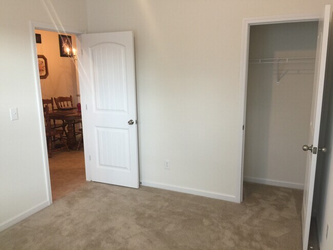 Building Photo - 748 Maypearl Ln