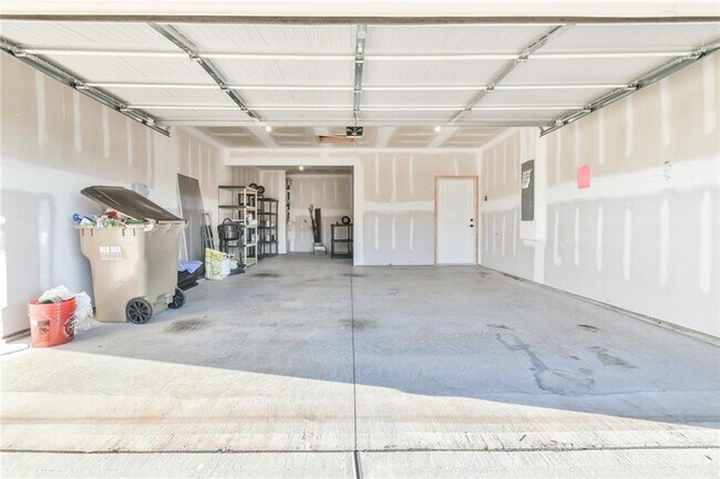 Building Photo - 4941 Adler Ct