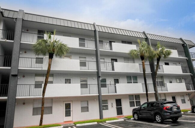 Building Photo - 777 S Federal Hwy