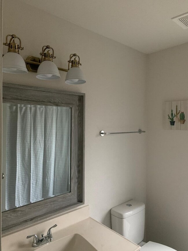 Building Photo - Cozy McAllen Home with Big Yard