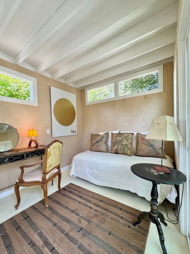 Building Photo - Available For 4+ Months!* Rare Find Furnished Saint Helena Gem, “Upper Tainter” 2 Bedrooms, 2 Bat...