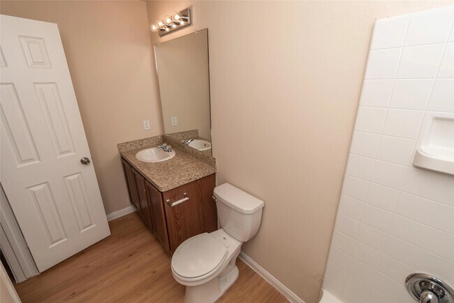 Building Photo - 5727 Post Oak Manor Dr