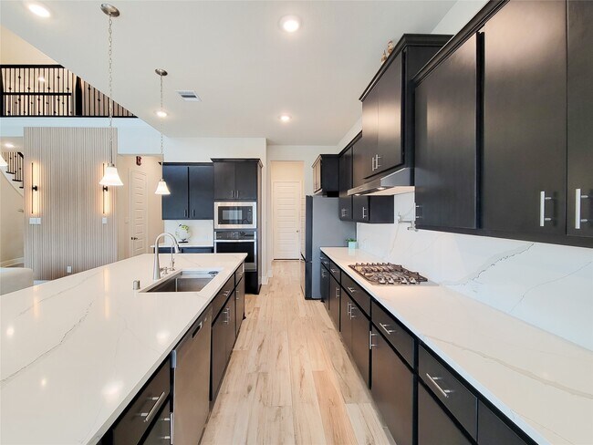 Building Photo - 13806 Friarstone Pointe Dr
