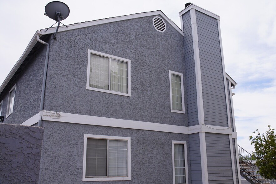 Building Photo - 1842 Nebula Dr