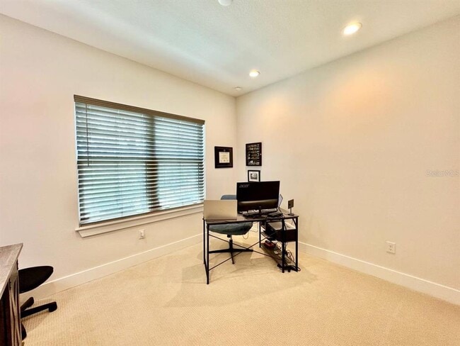 Building Photo - 3722 W Mango Ave