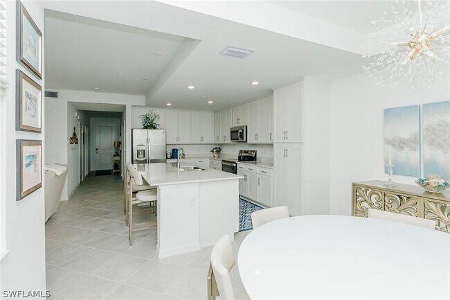 Building Photo - 5555 Double Eagle Cir