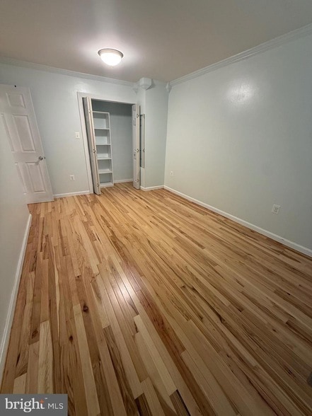 Building Photo - 28 Oak Shadows Ct