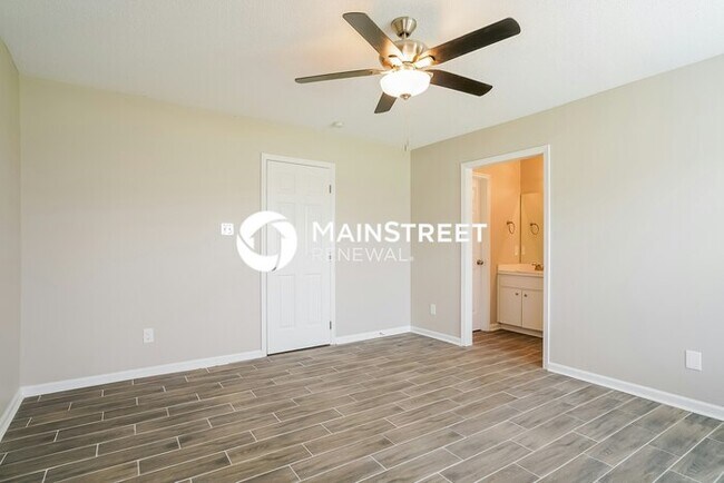 Building Photo - 3 Bedroom Pet-Friendly Home in CLAYTON, NC...