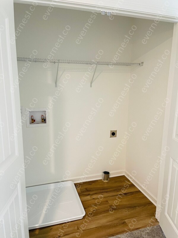 Building Photo - 2656 Lakevilla Dr