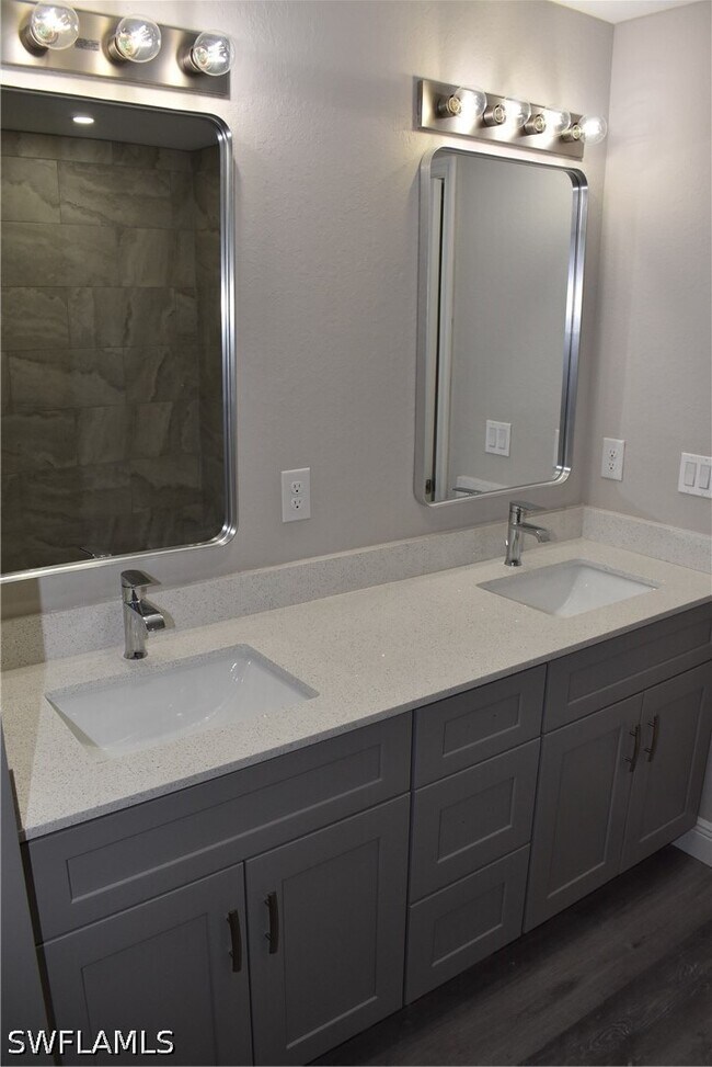 Building Photo - 3761 Casco Cir