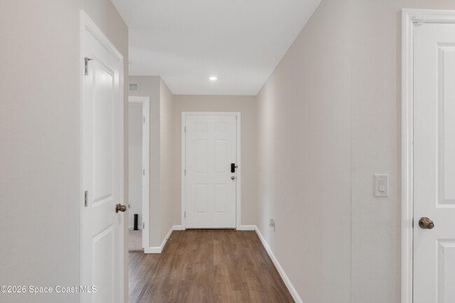 Building Photo - 301 Haines Rd SW